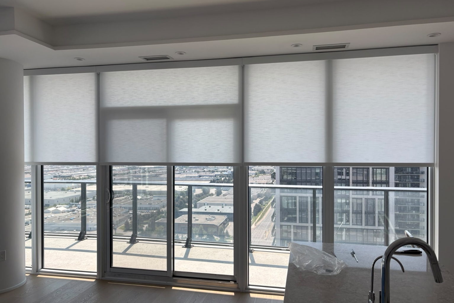 Roller Shades - Image 3